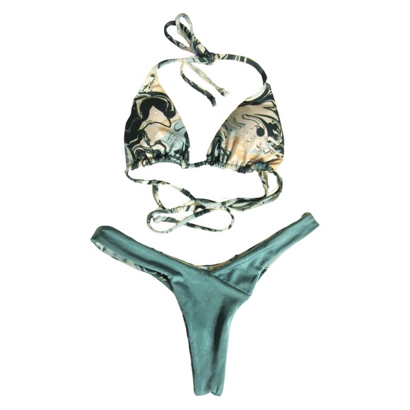 Reversible Bikini - Picture 3 of 5